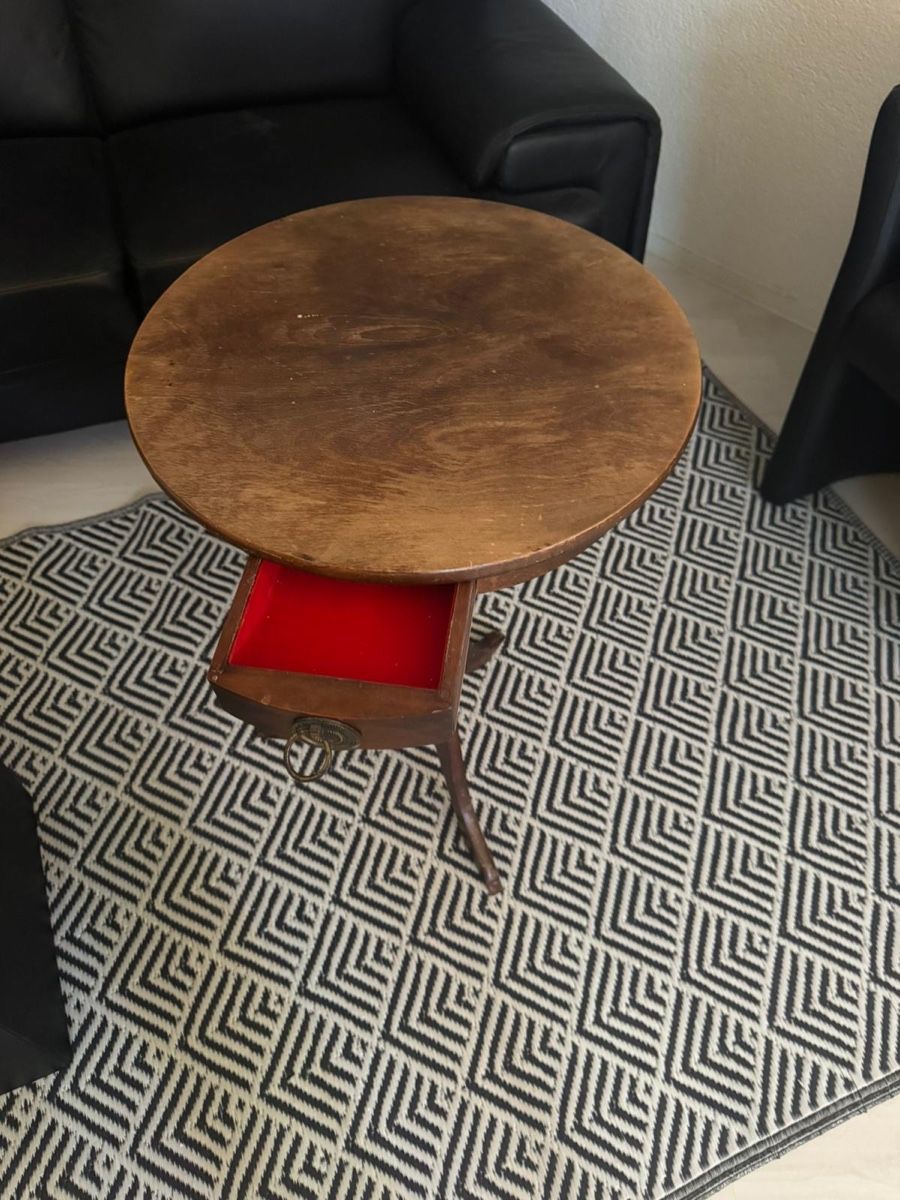 Tavoli: Holz vintage Tisch – Usato da Neerach venduto da vio_7hd7