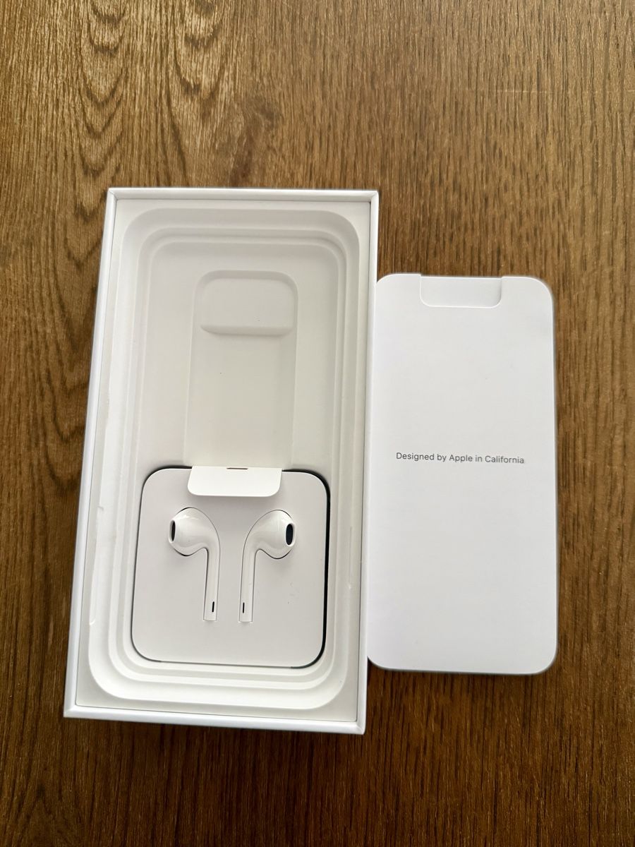 Apple Handys / Smartphones: iPhone 11  – Gebraucht aus St. Gallen von nwh_mh9q 1