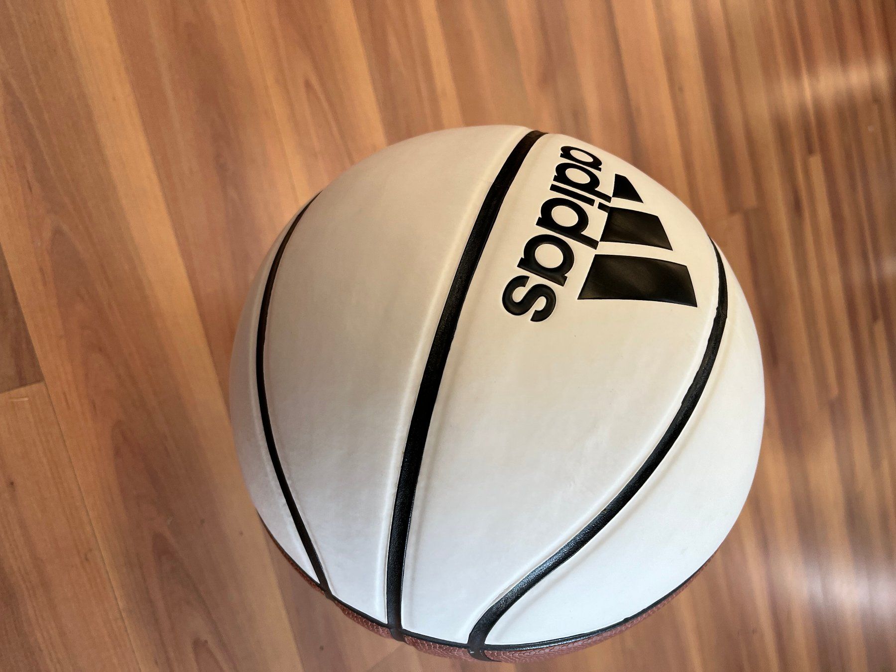 Adidas Bälle: Adidas Basketball "half design", Gr.7, fabrikneu – Neu und originalverpackt aus Adliswil von vette56 5