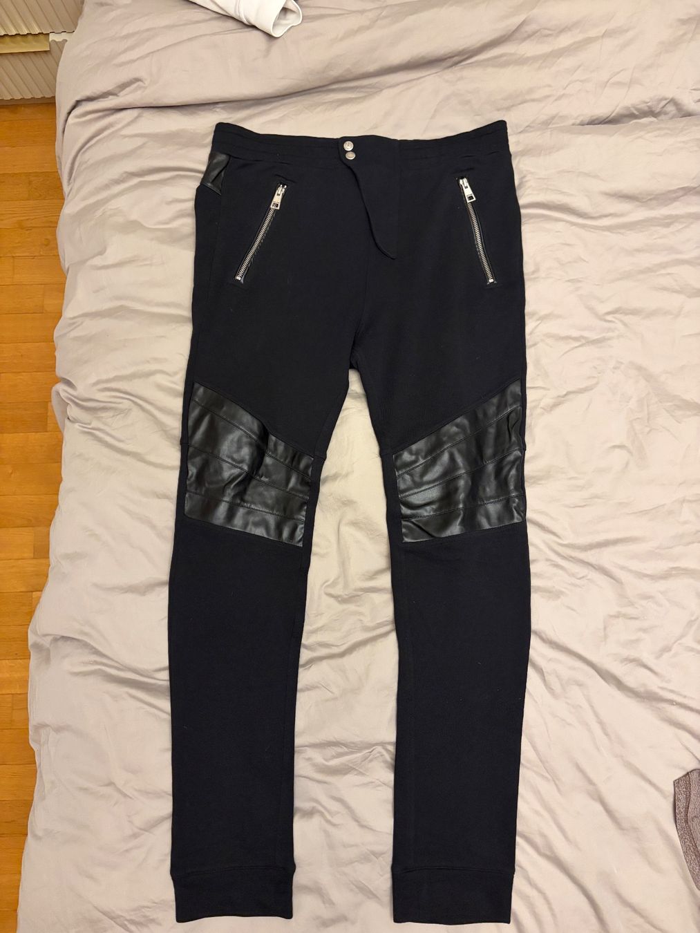 Pantaloni: Pantaloni Just Cavali – Usato da Lugano venduto da mat_lpb2
