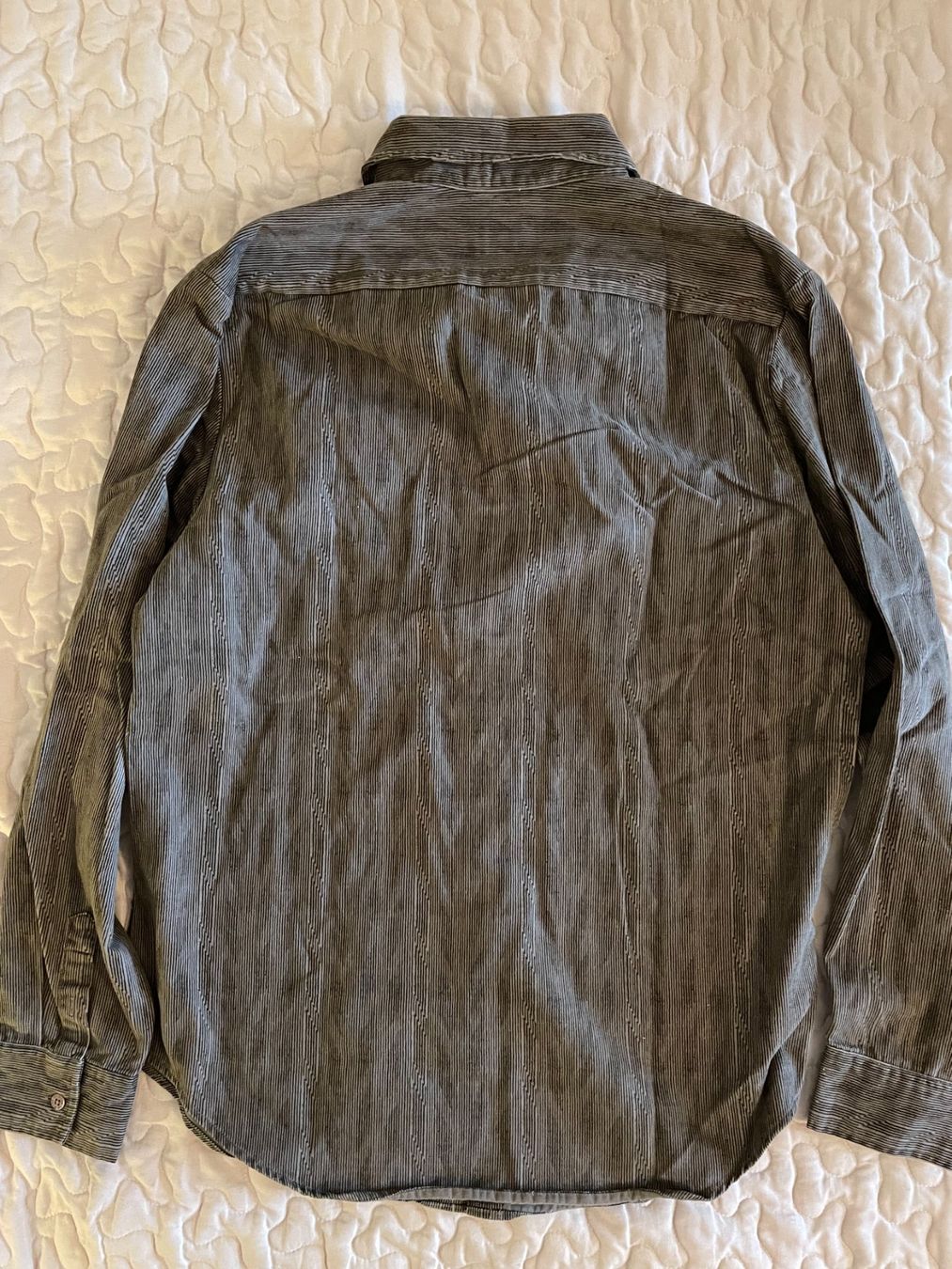 Calvin Klein Camicie: Calvin Klein - Vintage Shirt – Usato da Chiasso venduto da Er_Mon 2