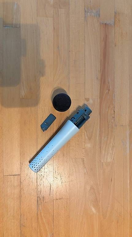 Microfoni: Xbox 360 Karaoke Set  2 Mikrofone + Spiel – Usato da Zürich venduto da eug_5qwt 3
