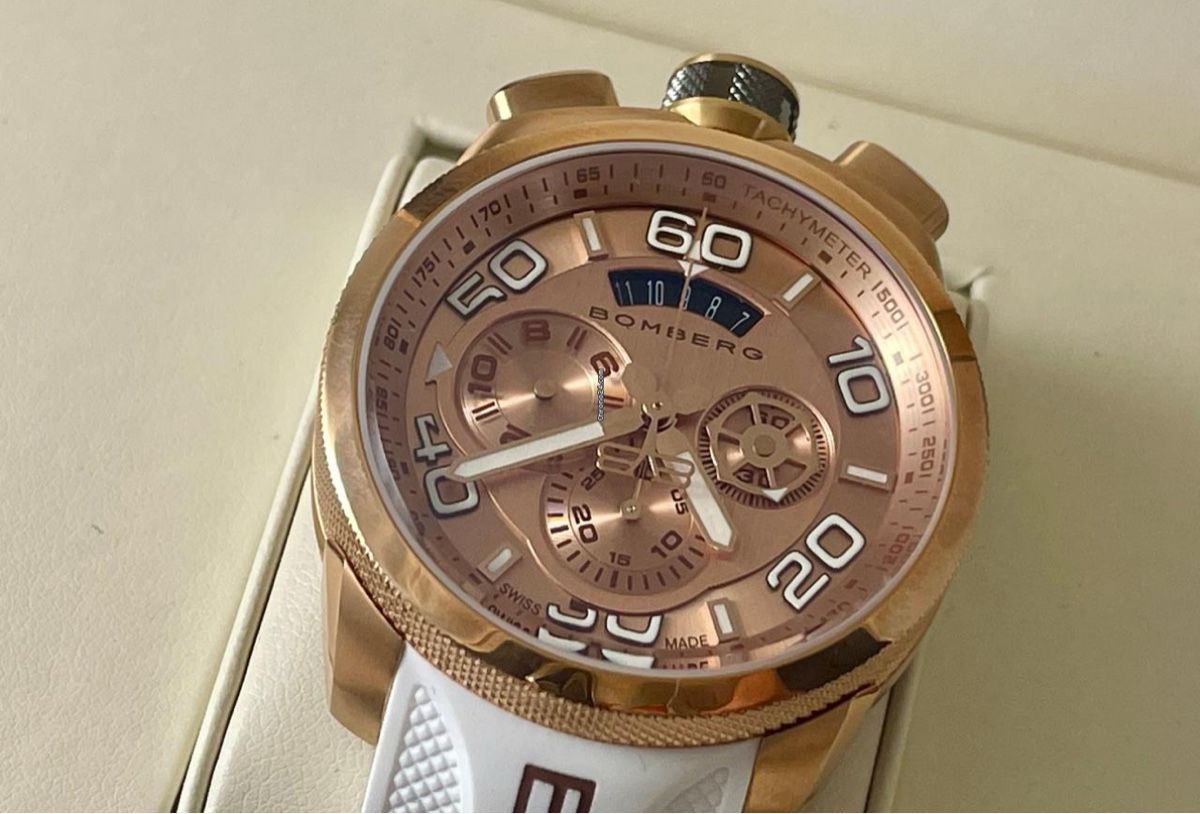 Bomberg Orologi: Montre Bomberg Bolt-68 – Nuovo e nell'imballaggio originale da Geneveys-Coffrane venduto da MAP-40
