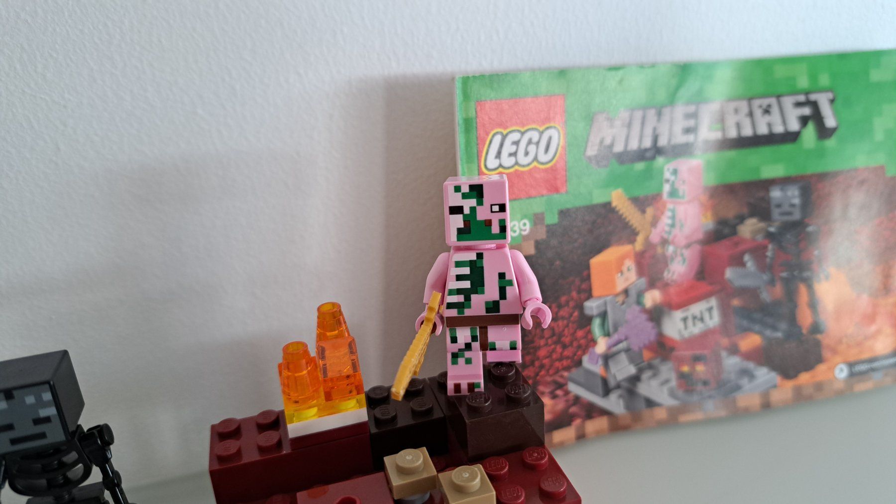 Lego Giocattoli: LEGO Minecraft 21139 Netherabenteuer – Usato da Langendorf venduto da thesi246 2