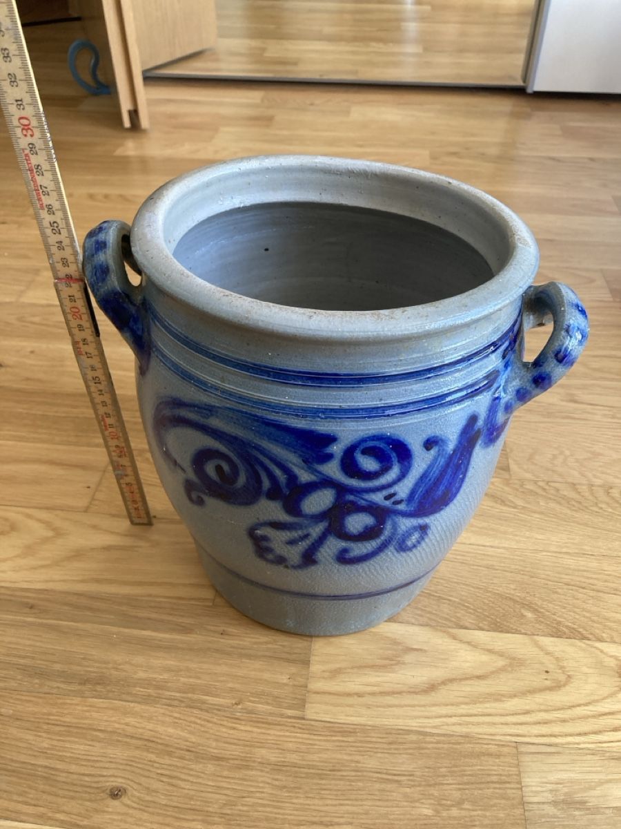 Pentole: Rustikale Steingut Vase/Übertopf mit blauem Deko – Usato da Staad SG venduto da gab_7dr9