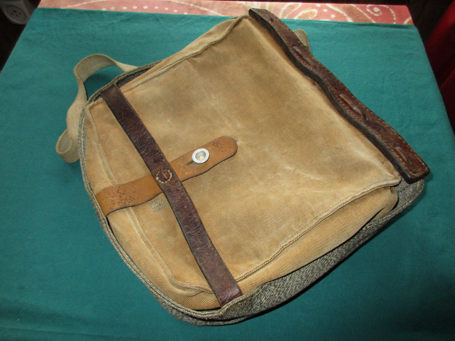Schweizer Armee Armi bianche: Brotsack 1944 – Usato da Bowil venduto da vifi01 1