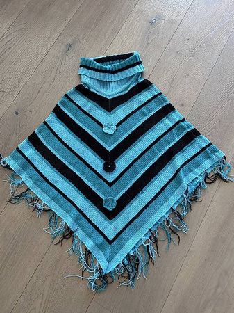 Magnifique poncho pour filles 6 -11 ans environ
