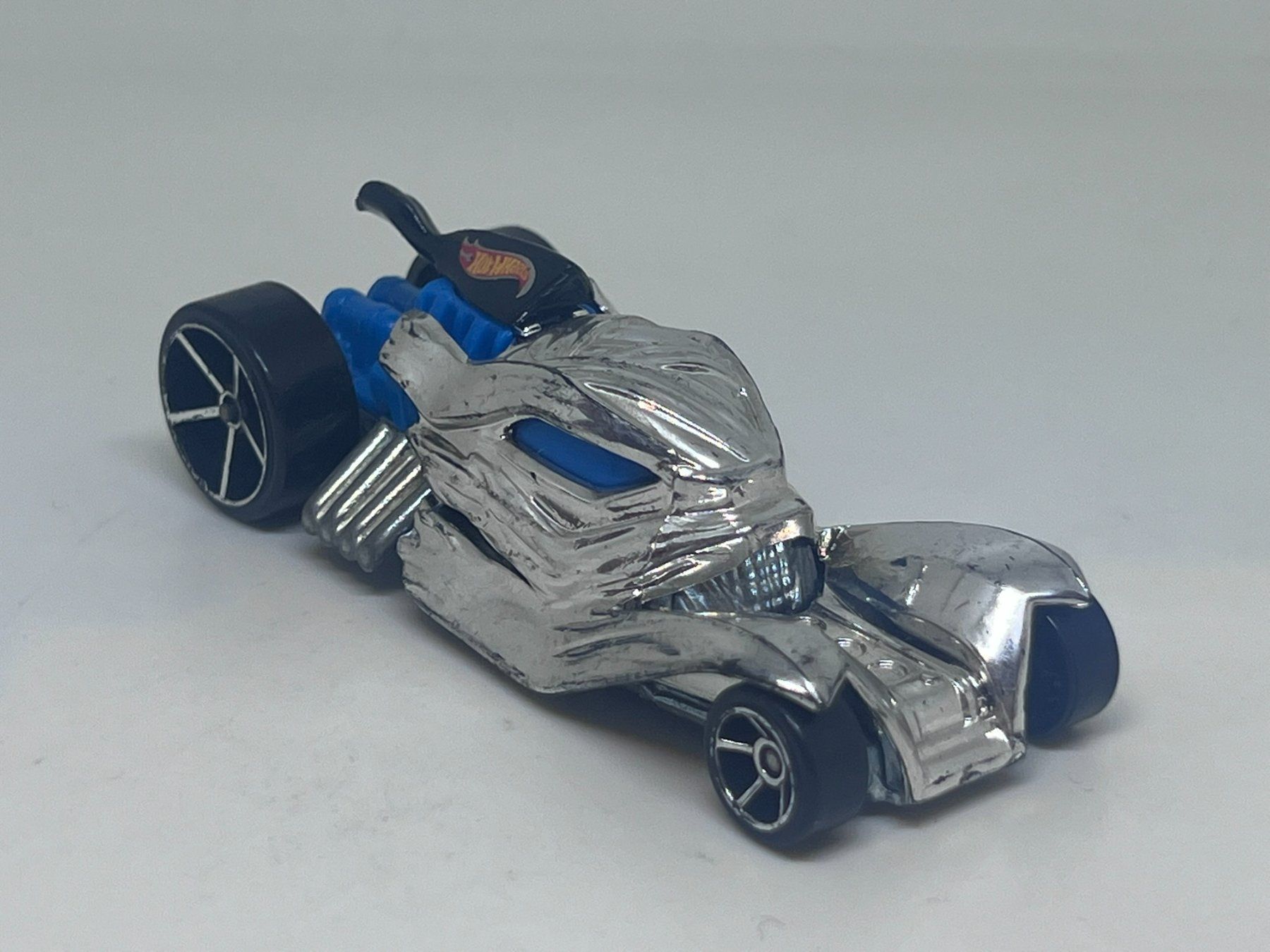 Hot Wheels Modellini d'auto: Hot Wheels Tomb Up #218 – Usato da Wildegg venduto da LaaBoutique