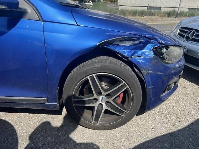VW Autos: Vw SCIROCCO 1.4 tsi mit Schaden. – Défectueux à Affeltrangen par AutoZentrumAG 3