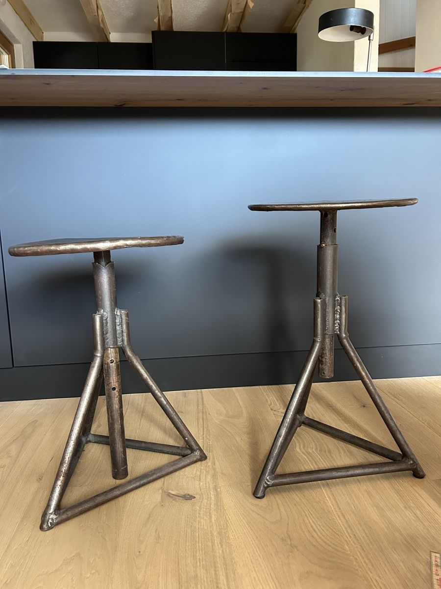 Hocker: Tabouret industriel usine Neuchatel vintage – Gebraucht aus St-Cergue von pinkgreen 5
