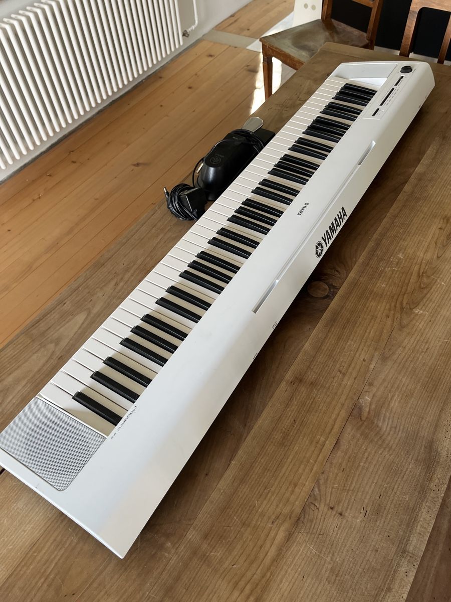 Yamaha Strumenti musicali: Digitalpiano Yamaha NP-32 – Usato da Richterswil venduto da KarlKibitz 4
