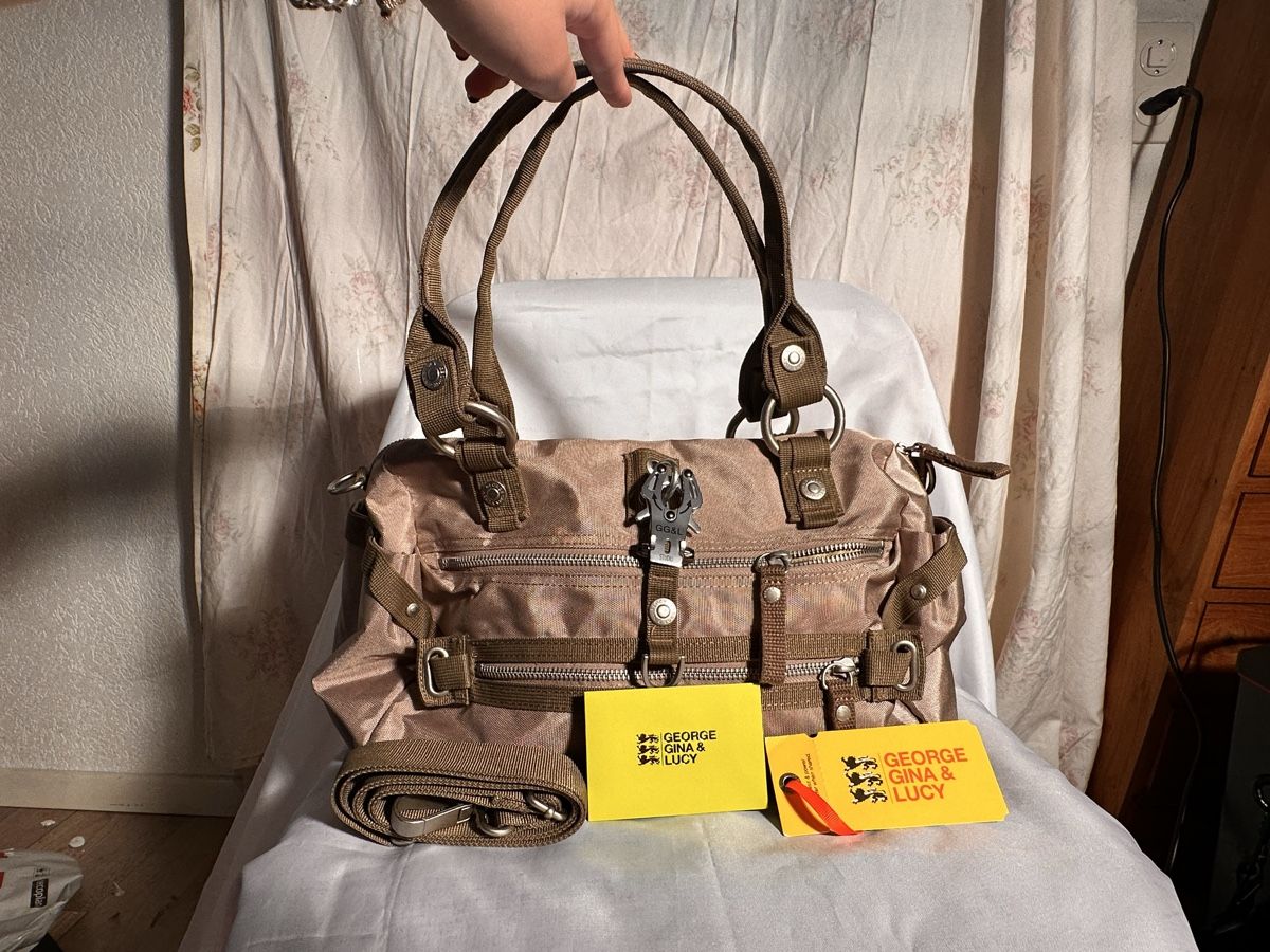 George Gina & Lucy Borse: GG&L 'Freds Gal' Handtasche – Nuovo (secondo la descrizione) da Buchs AG venduto da Amethyst_01