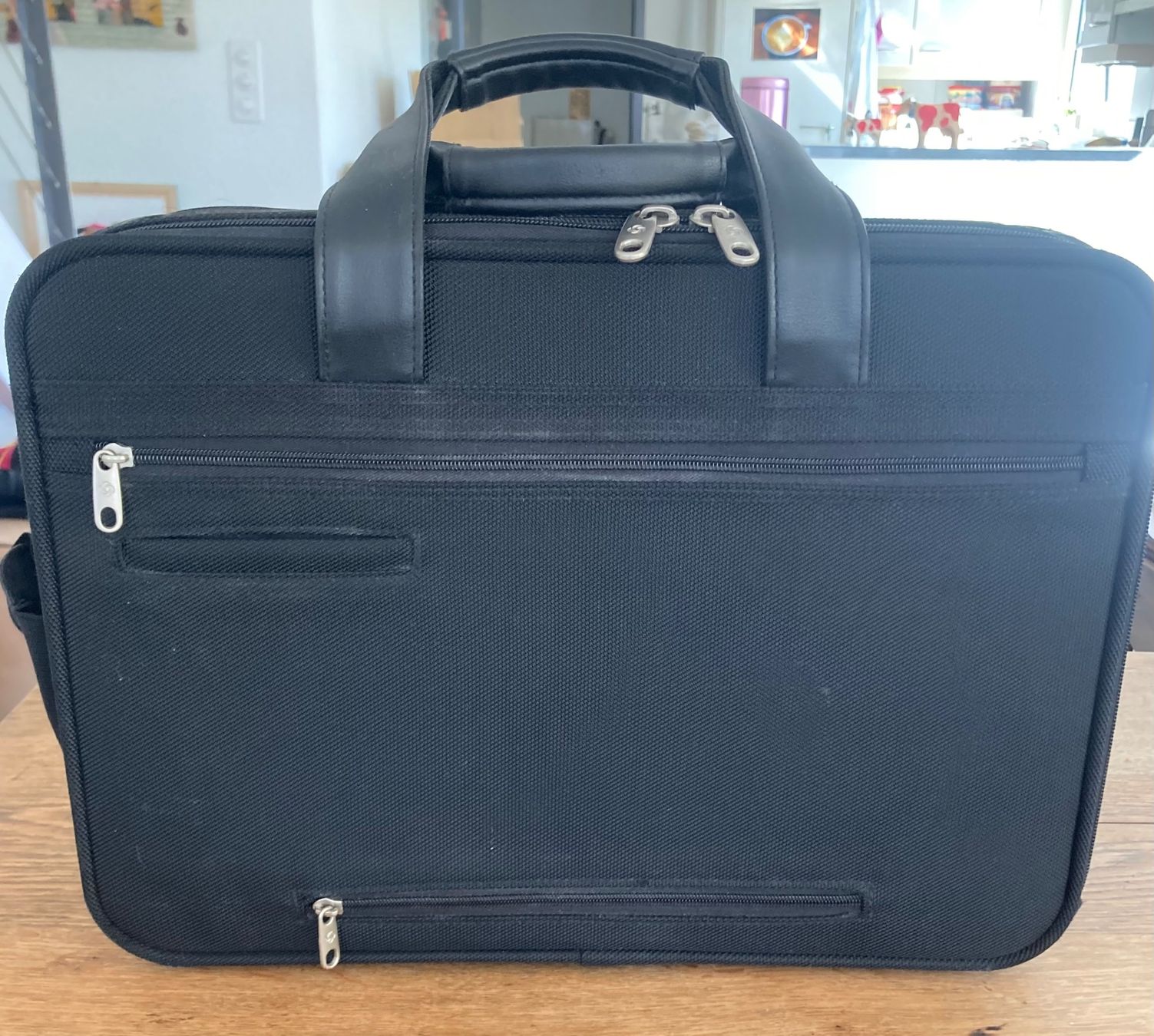Samsonite Valises & Sacs: Akten- Laptoptasche Samsonite schwarz – Neuf (Voir description) à Biel-Benken BL par yoho 3