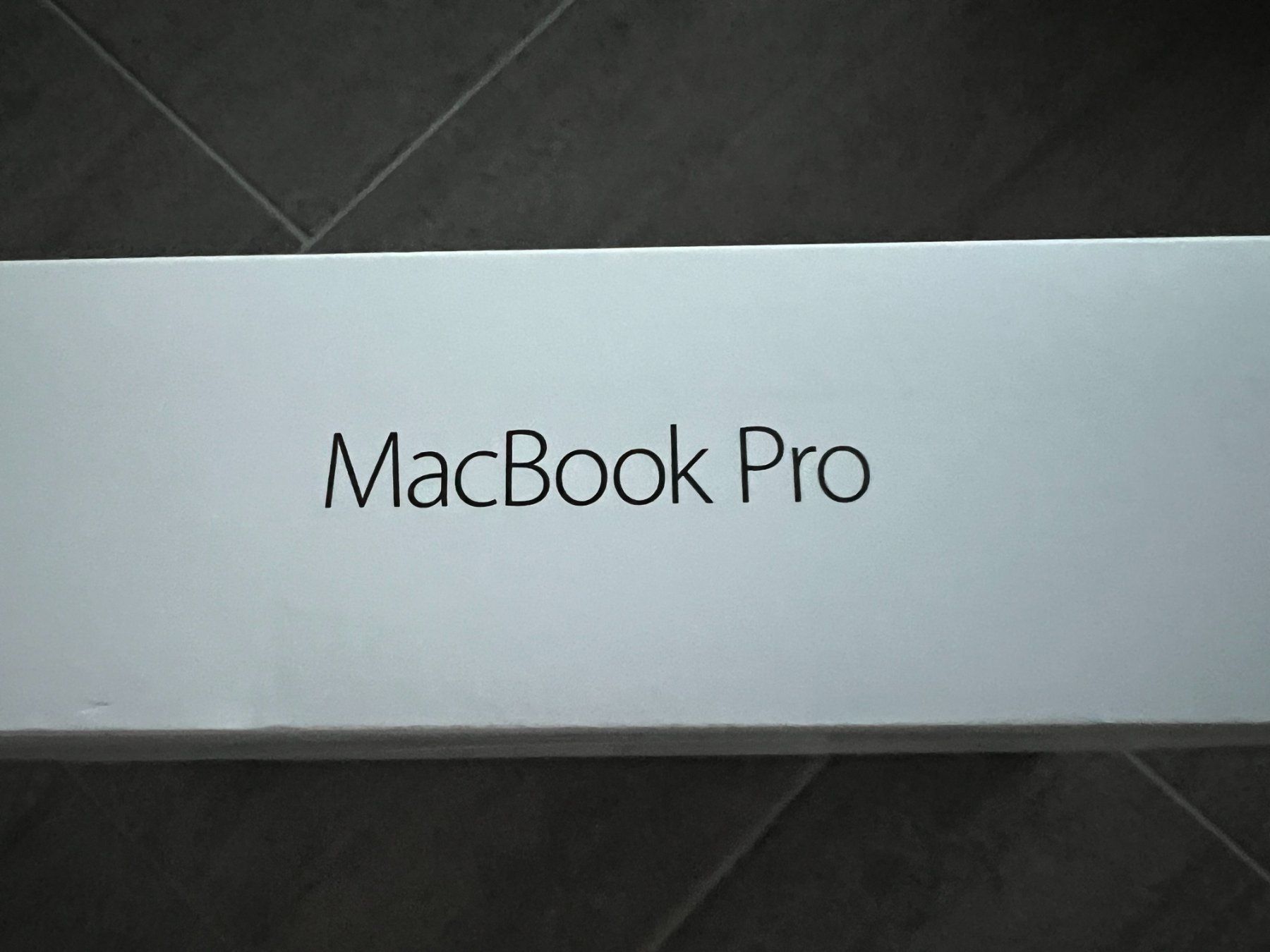 Apple PCs: APPLE MAC PRO 13.3 – D'occasion à Hombrechtikon par sams1966