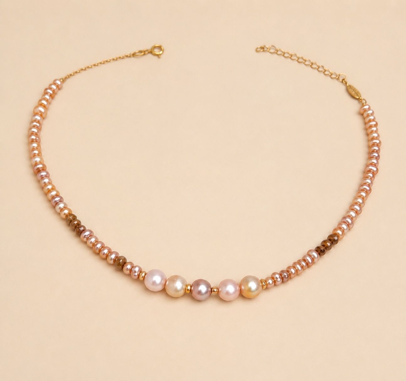 Perle (finte): Perlenkette / pearl necklace – Usato da Dürrenäsch venduto da mac_5y8n 2