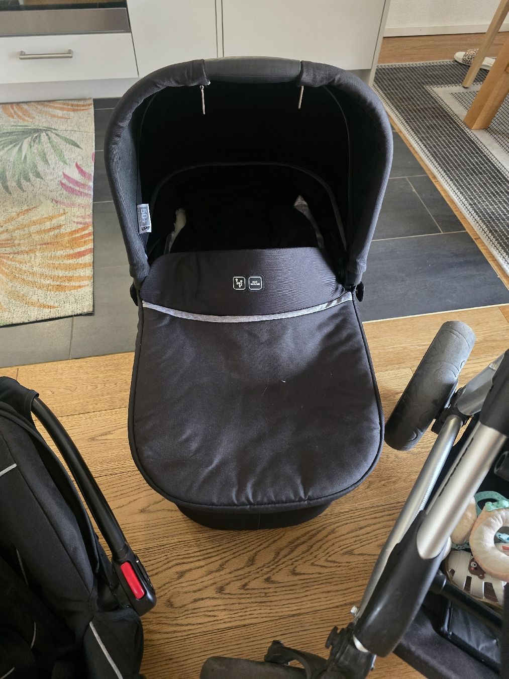 ABC Design Carrozzine: ABC Design Kinderwagen 4er. Set mit isofix  – Usato da Spreitenbach venduto da 21-GKE 3