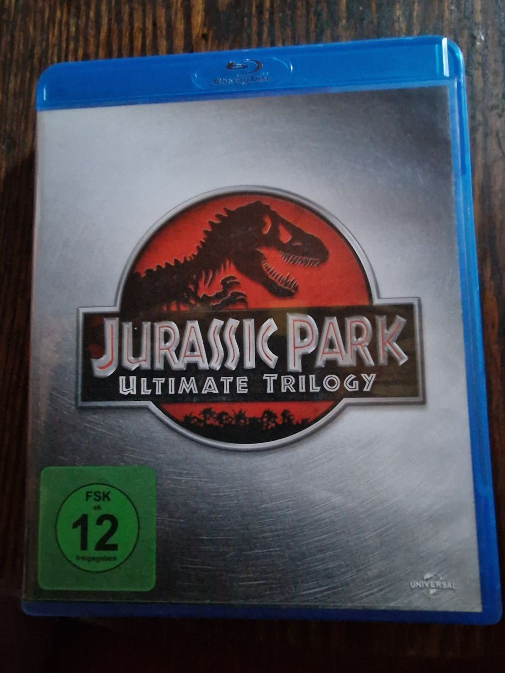 Tutti i DVDs: Jurassic Park Ultimate Trilogy Blu-ray Set – Usato da wünnewil venduto da mar_f2z8