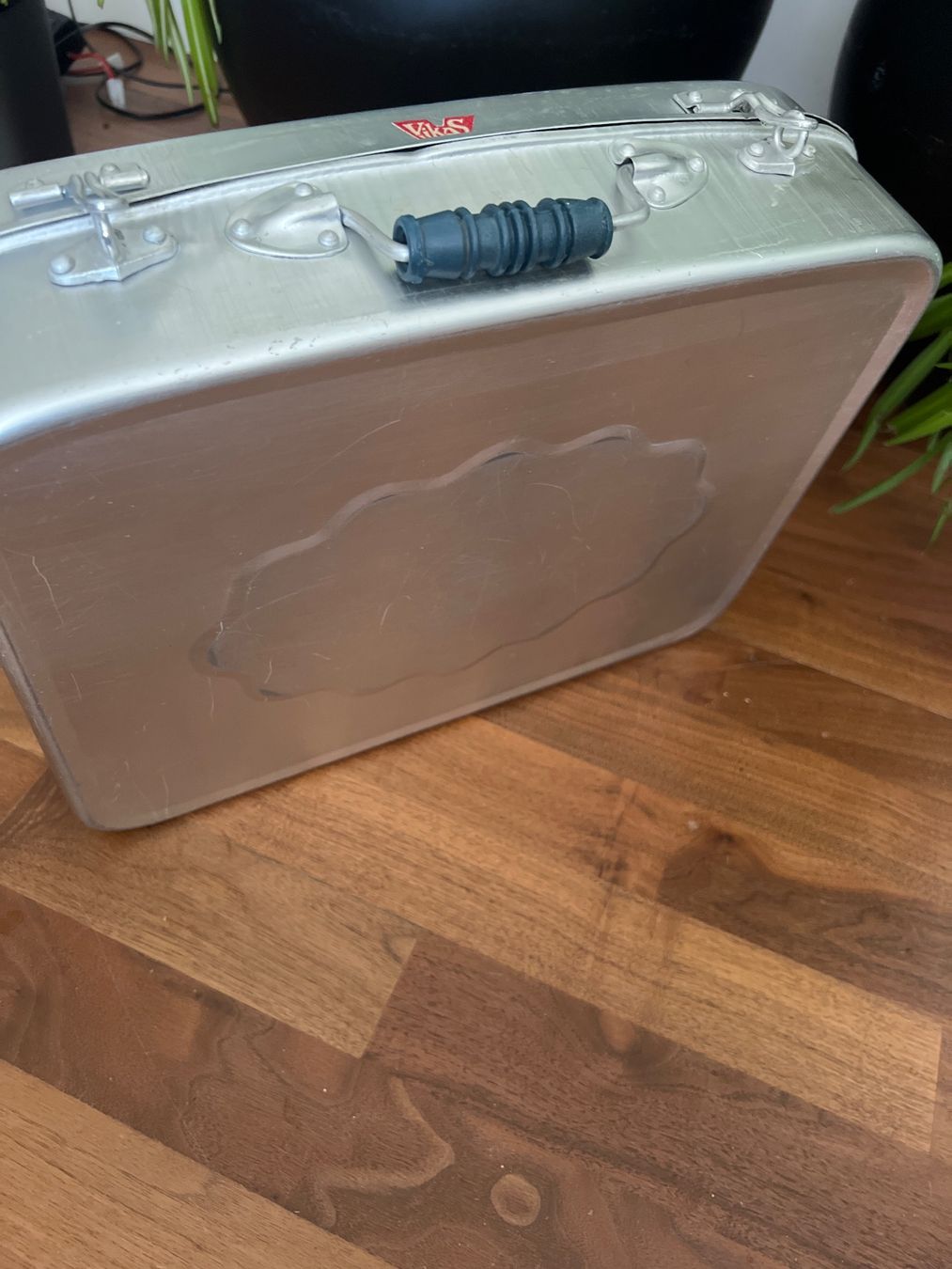 Valigie: Vintage Aluminium   Koffer  Vikas  Deko – Usato da Jona venduto da Sariksa 4