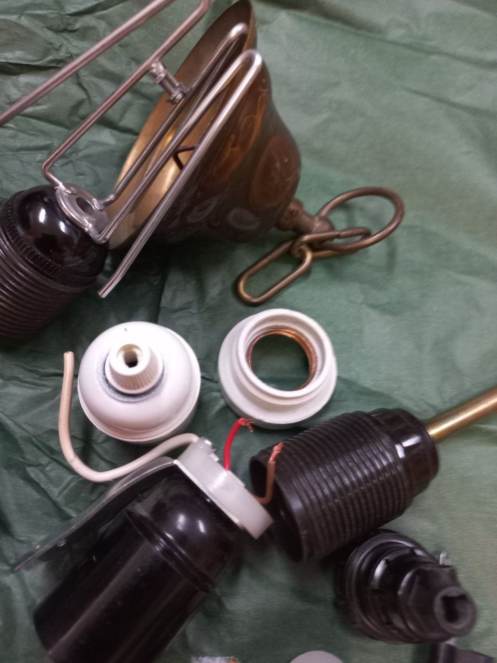 Lampade: Lampenfassungen etc. – Usato da Ammerswil AG venduto da savinir 5