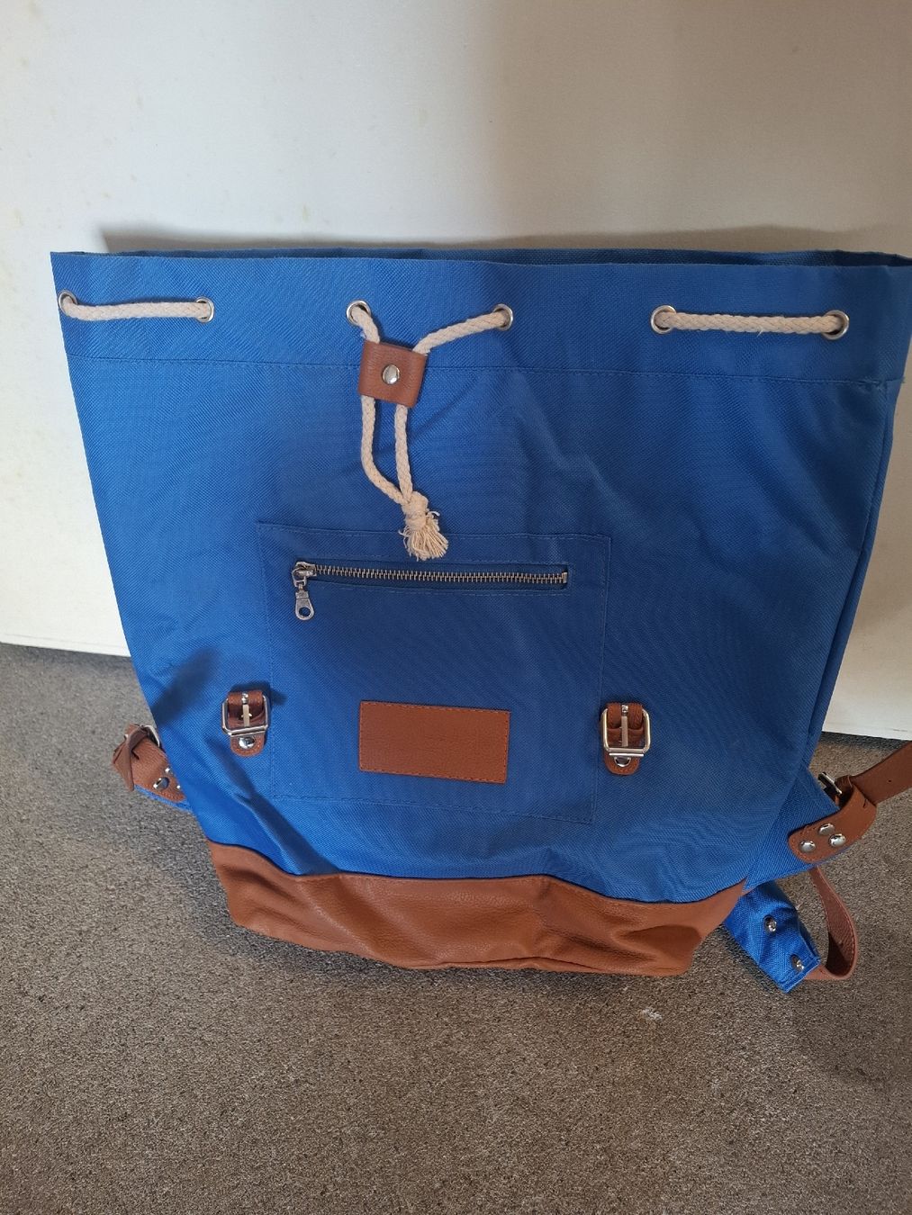 Zaini: Neuer Heidi Rucksack-Tasche, blau – Nuovo (secondo la descrizione) da Grosswangen venduto da michelli. 1