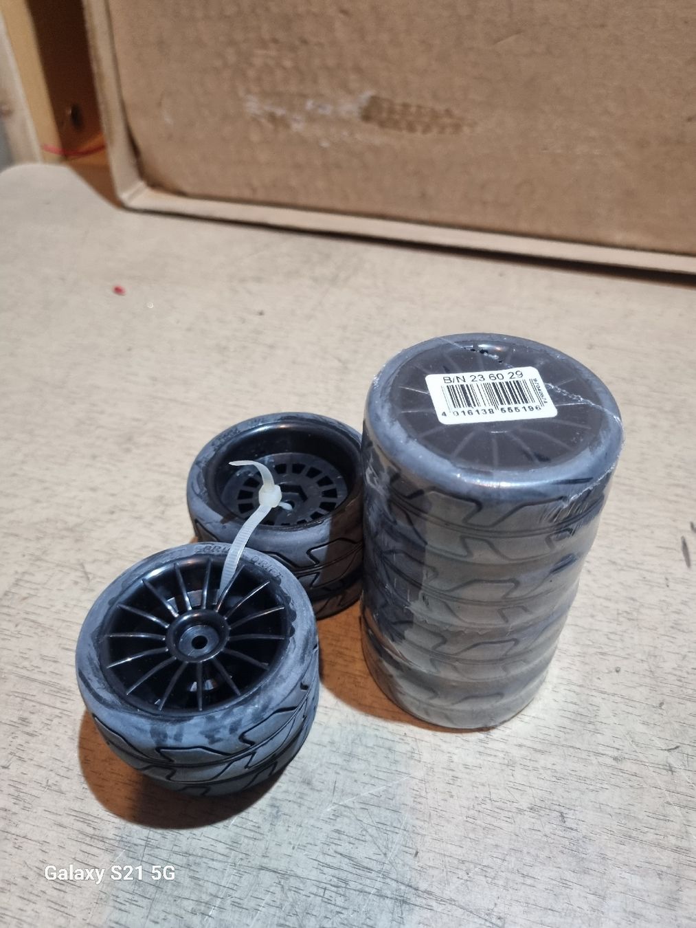 Modellismo RC: 1:10 onroad Reifen – Nuovo (secondo la descrizione) da Sisikon venduto da SanAndreas