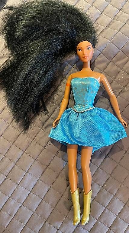 Bambole: Poupée Barbie – Usato da St-Légier-Chiésaz venduto da refpmeak01