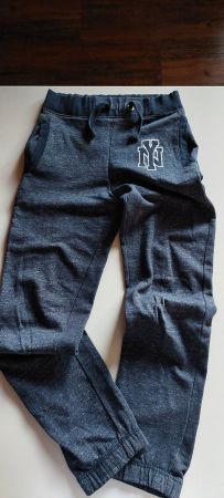 Trainerhosen 146 / 152