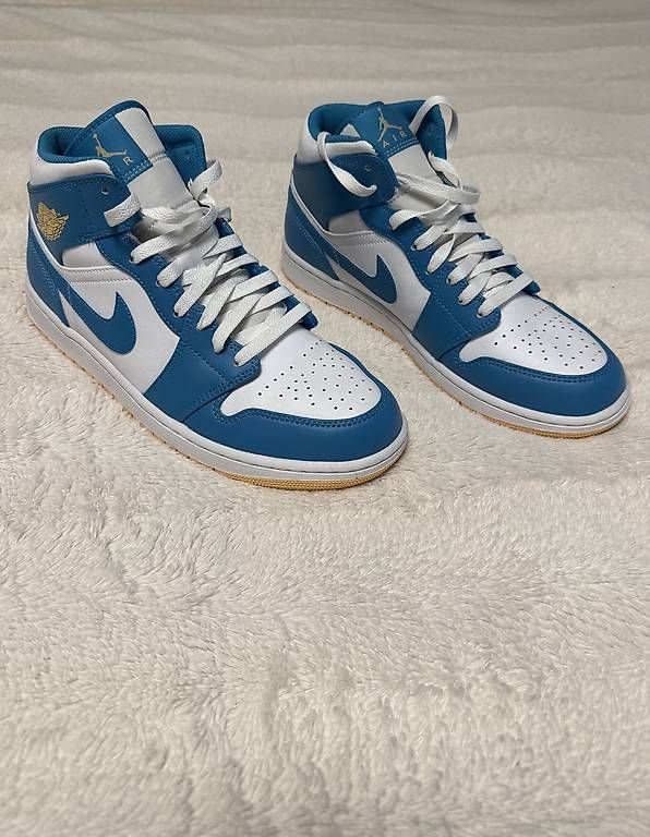 Herrenschuhe: Nike / dunkelblau – Gebraucht aus Biel/Bienne von http.tanja