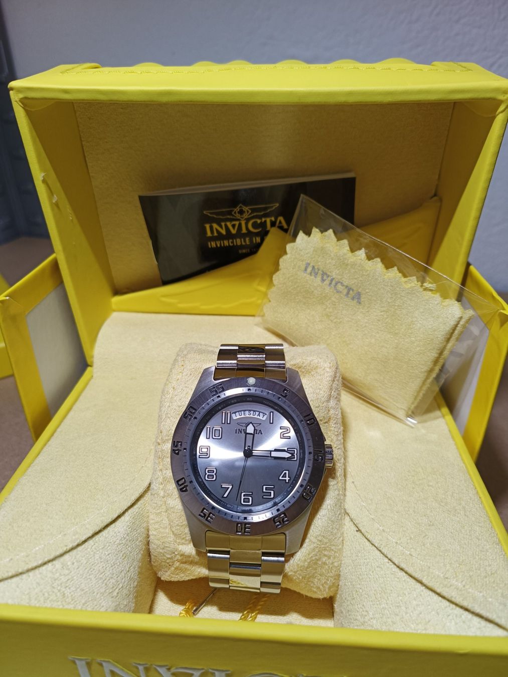 Invicta Uhren: Invicta Herrenuhr BATTERIE NEU – Gebraucht aus Wila von HeikoL02 2