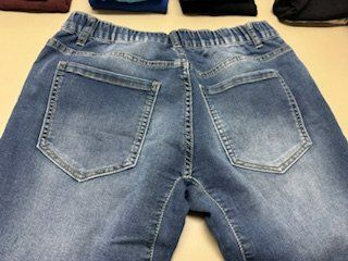 Jeans: sehr bequeme Jeans M knöchellang – Nuovo (secondo la descrizione) da Gommiswald venduto da Anika6 1