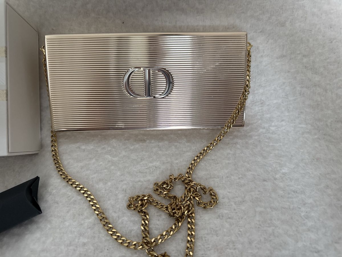 Dior Borse da donna: Dior dorée pochette chaîne neuve – Nuovo e nell'imballaggio originale da Lausanne venduto da Alex_7586