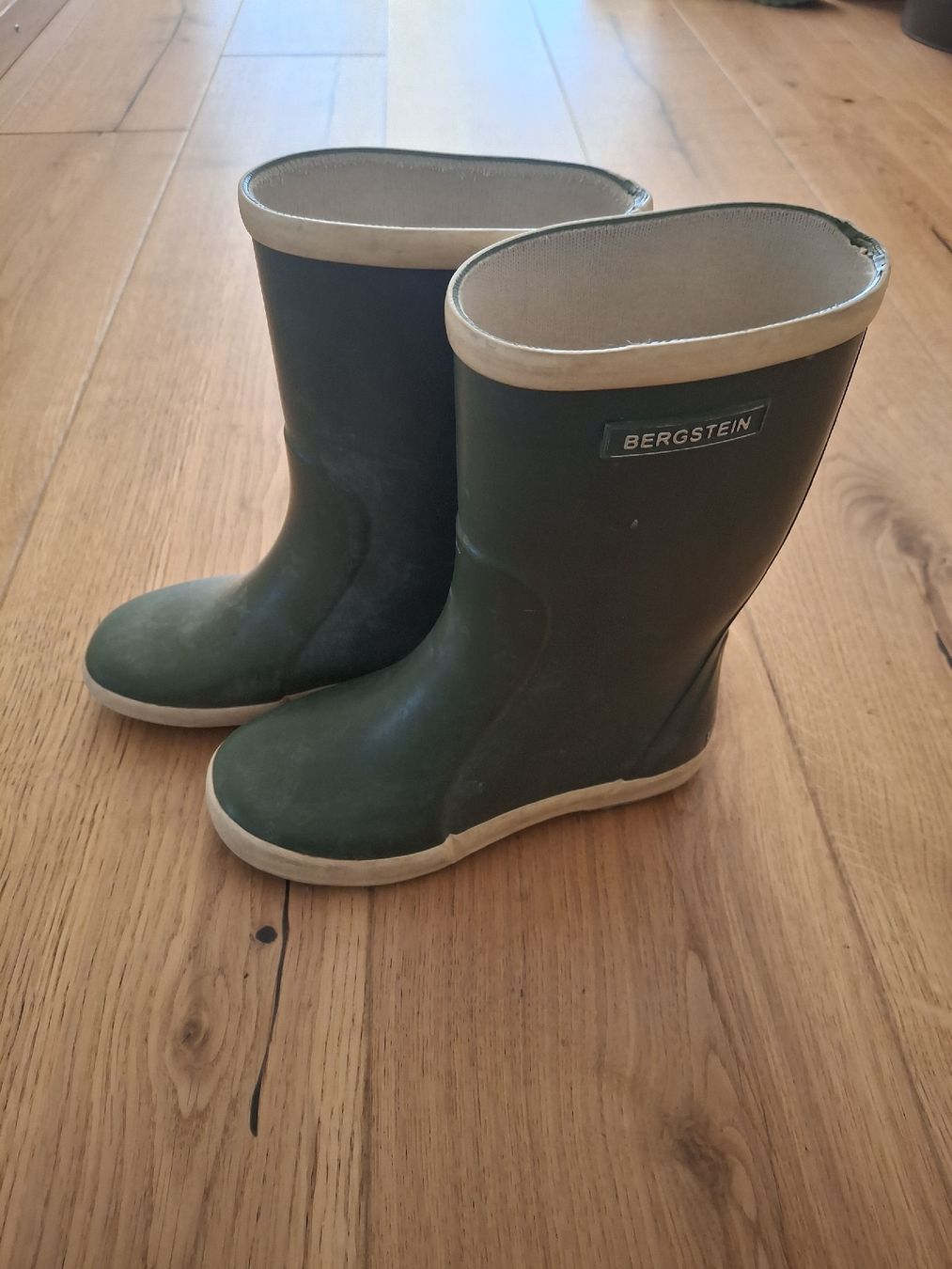 Scarpe per ragazzi: Bergstein Gummistiefel, Grösse 30 – Usato da Allschwil venduto da Tippster