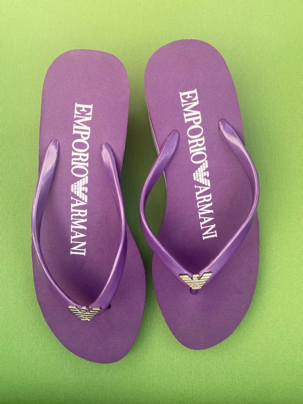 Armani Damenschuhe: SUMMERTIME - stylische ARMANI Flop-Flops, violette, 38 – Neu (gemäss Beschreibung) aus Winkel von ferrari2022 2