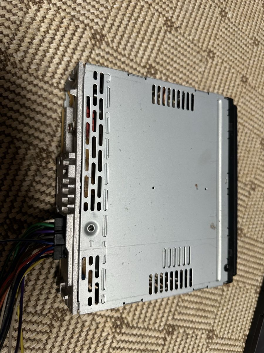 Sony Radio: Autoradio SONY CDX-GT420U avec télécommande usagé – Usato da MASSONGEX venduto da Luluone 4