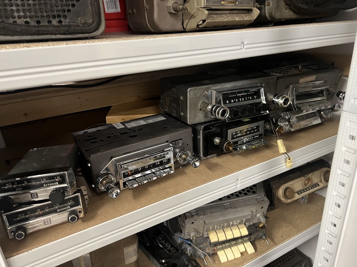 Radios: 60 Oldtimer Autoradios – Défectueux à Steffisburg par gfell2 5
