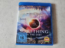 Something In The Dirt  -  Das Ende naht  /  Bluray