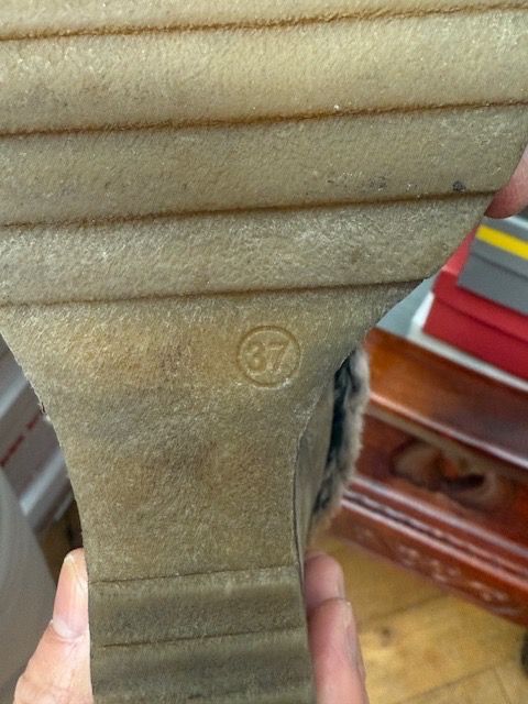 Mjus Damenschuhe: Mjus Stiefeletten Gr. 37 beige kuschelig – Gebraucht aus Winterthur von projectcleanup 2