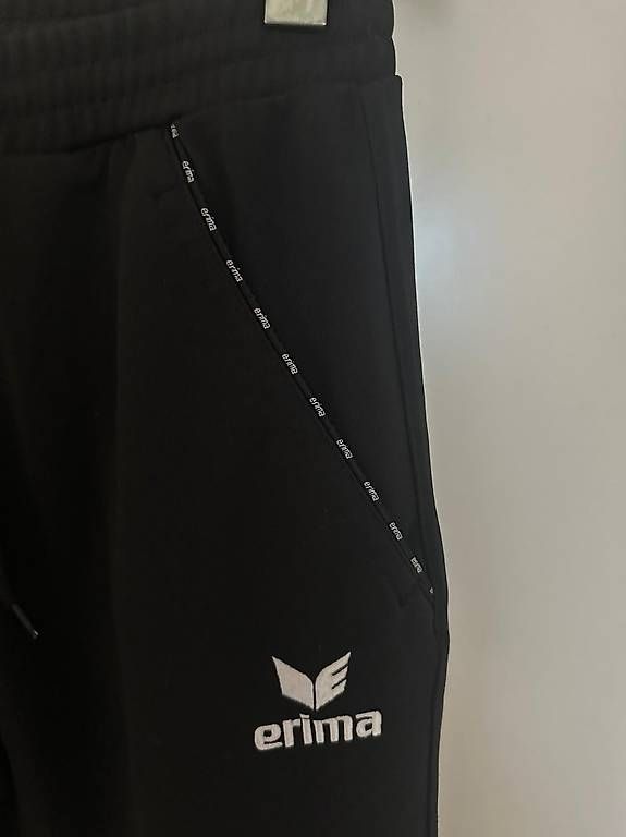 Pantaloni: Erima Trainerhose - S – Usato da Wauwil venduto da est_r5td 3