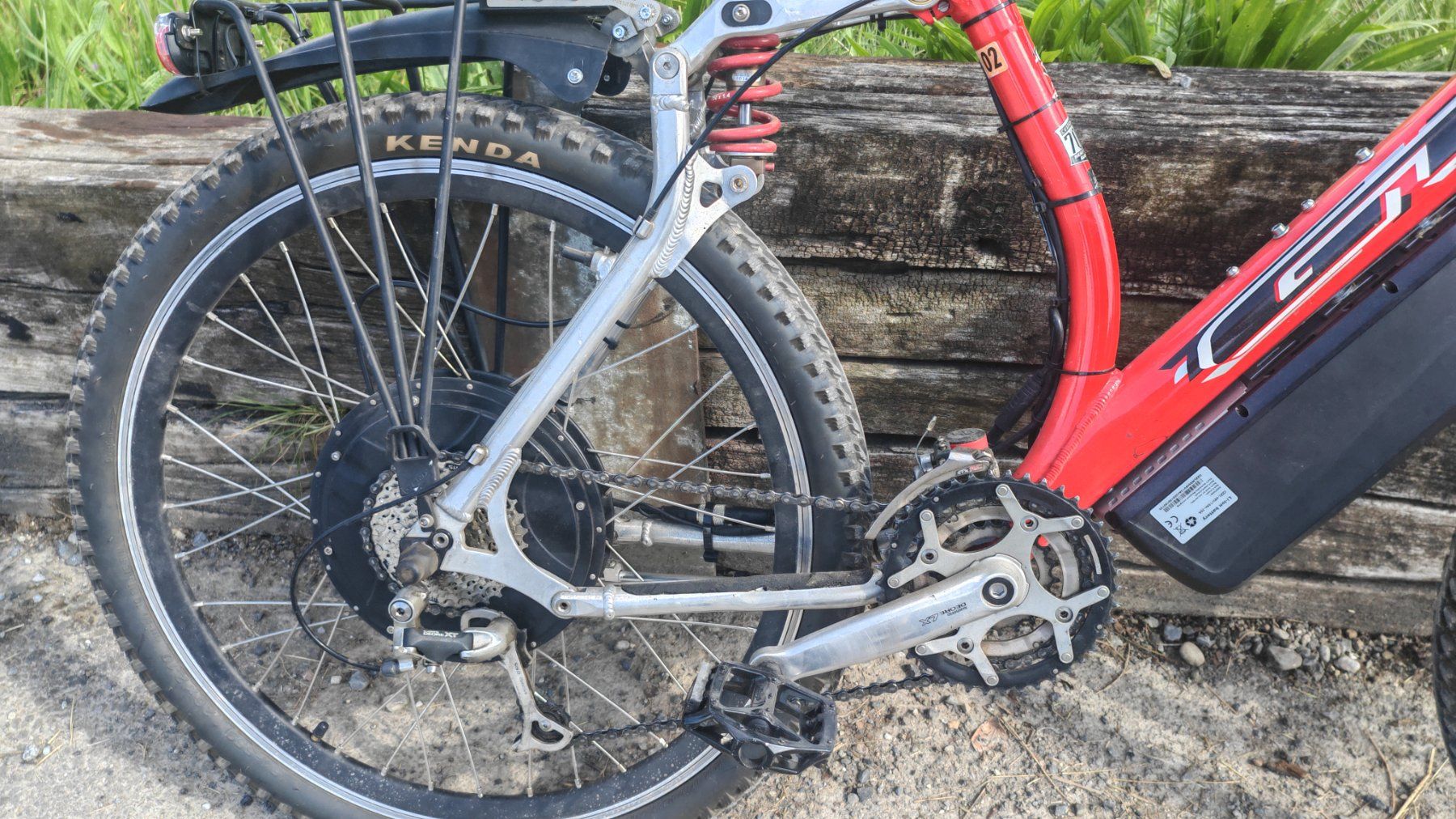 GT Velos: GT 2000 E-Bike Eigenumbau – Gebraucht aus Samstagern von Nermal 1