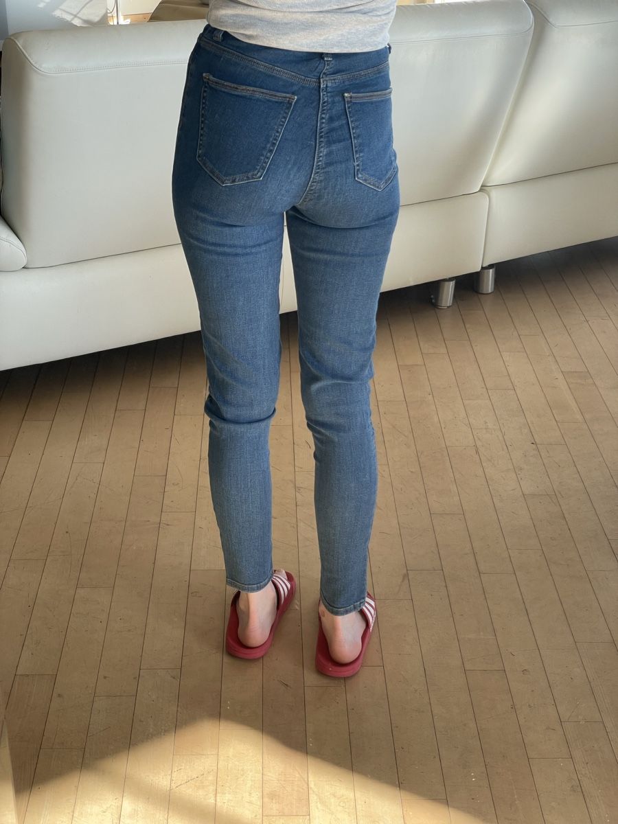 Tally Weijl Jeans: Tally Weijl blaue Jeans, Grösse 36 – Usato da Volketswil venduto da yar_c9dx 1