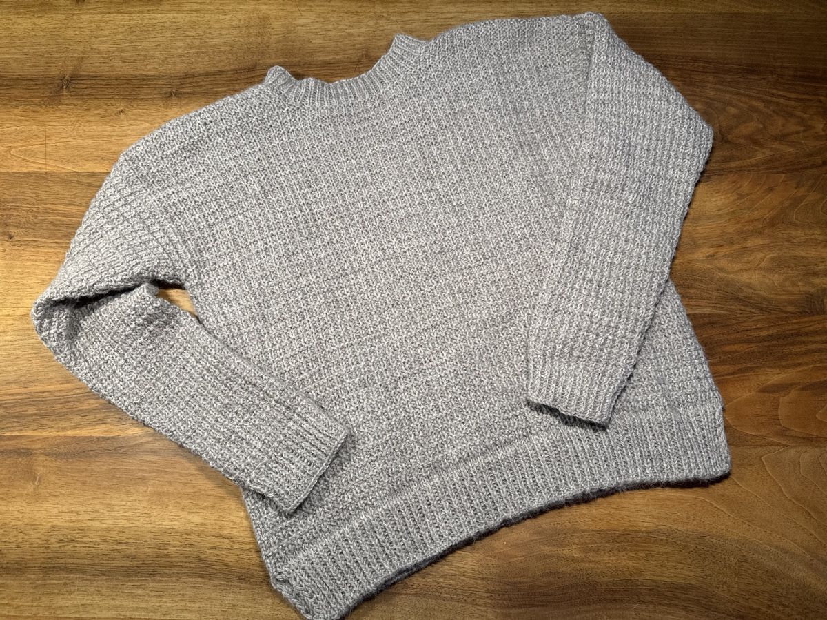 Pullover & Sweatshirts: Strickpullover Handarbeit Gr. ca. 38/40 – Neu und originalverpackt aus Basel von Pfuepfel 1