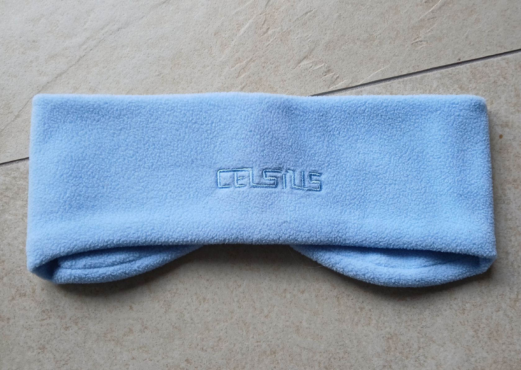 Kleiderpakete: HTE Set: Faserpelz Pullover, Stirnband & Schal, Hellblau – Gebraucht aus Liestal von piperpa 2