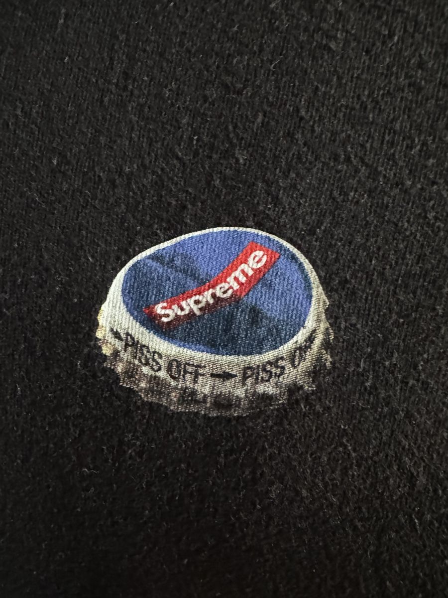 Supreme T-shirt: Supreme T-Shirt – Usato da Bern venduto da and_9b9q 2