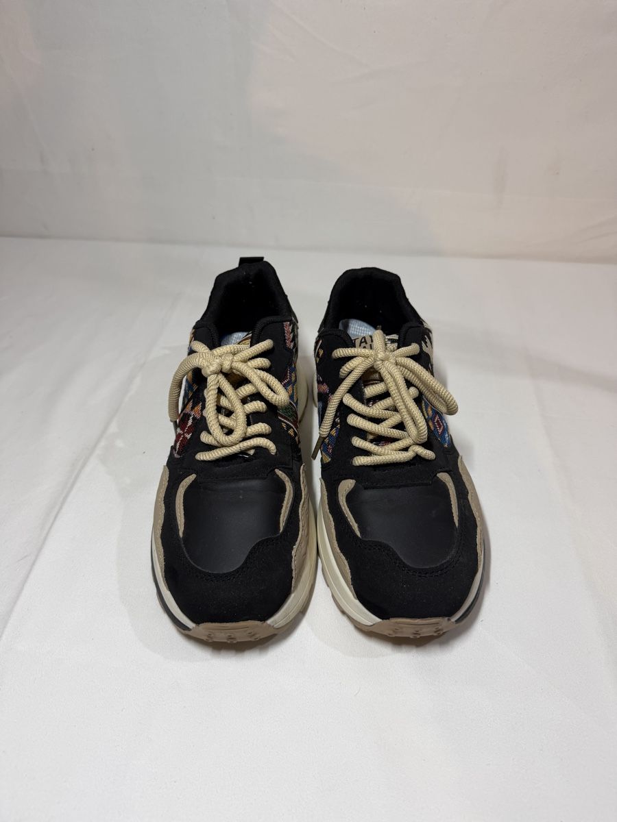 Scarpe da uomo: Sneaker schwarz mehrfarbig Muster  – Usato da Oberwil BL venduto da Hariva 2