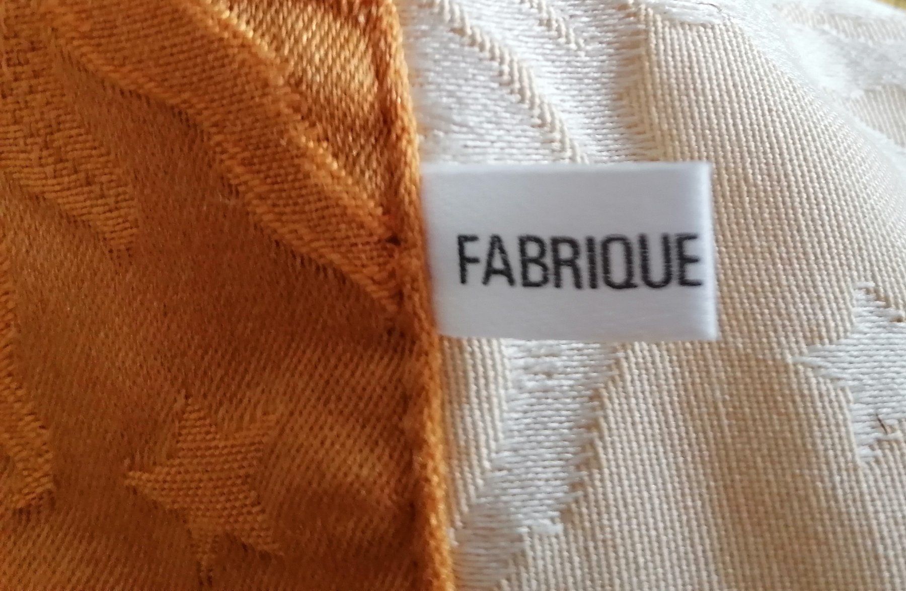 Decken: Wunderschöne Decke für Sofa oder Sitzmöbel – Gebraucht aus Wallisellen von Muggeli1970 5