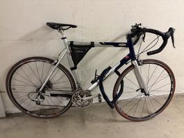 Road Bike BC Pro Shimano 105 Components Silver Blue