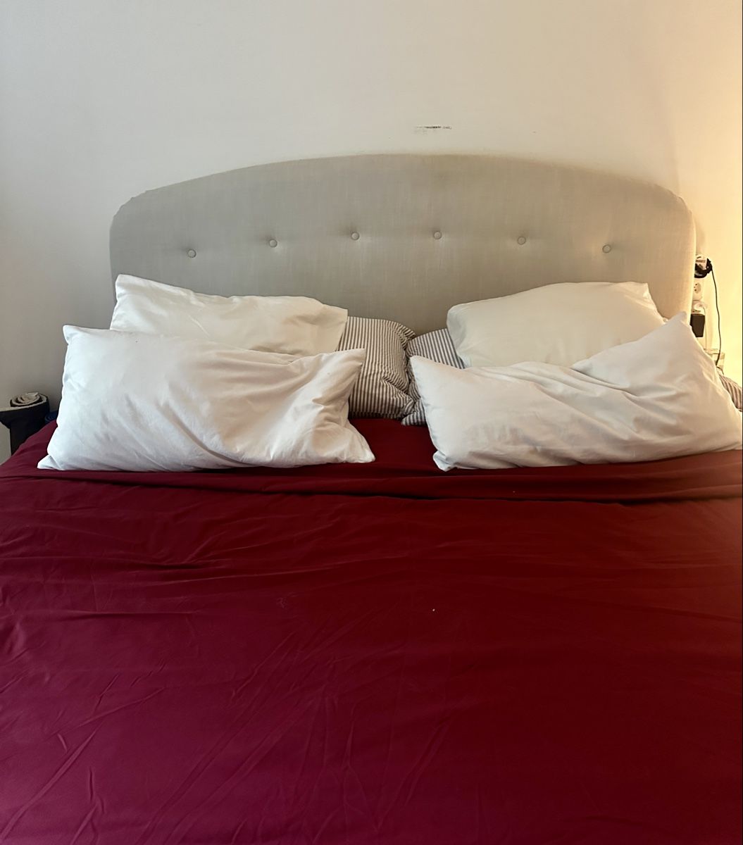 Ikea Letti: Ikea Boxspringbett 180x200 – Usato da Zürich venduto da sec_y8xv