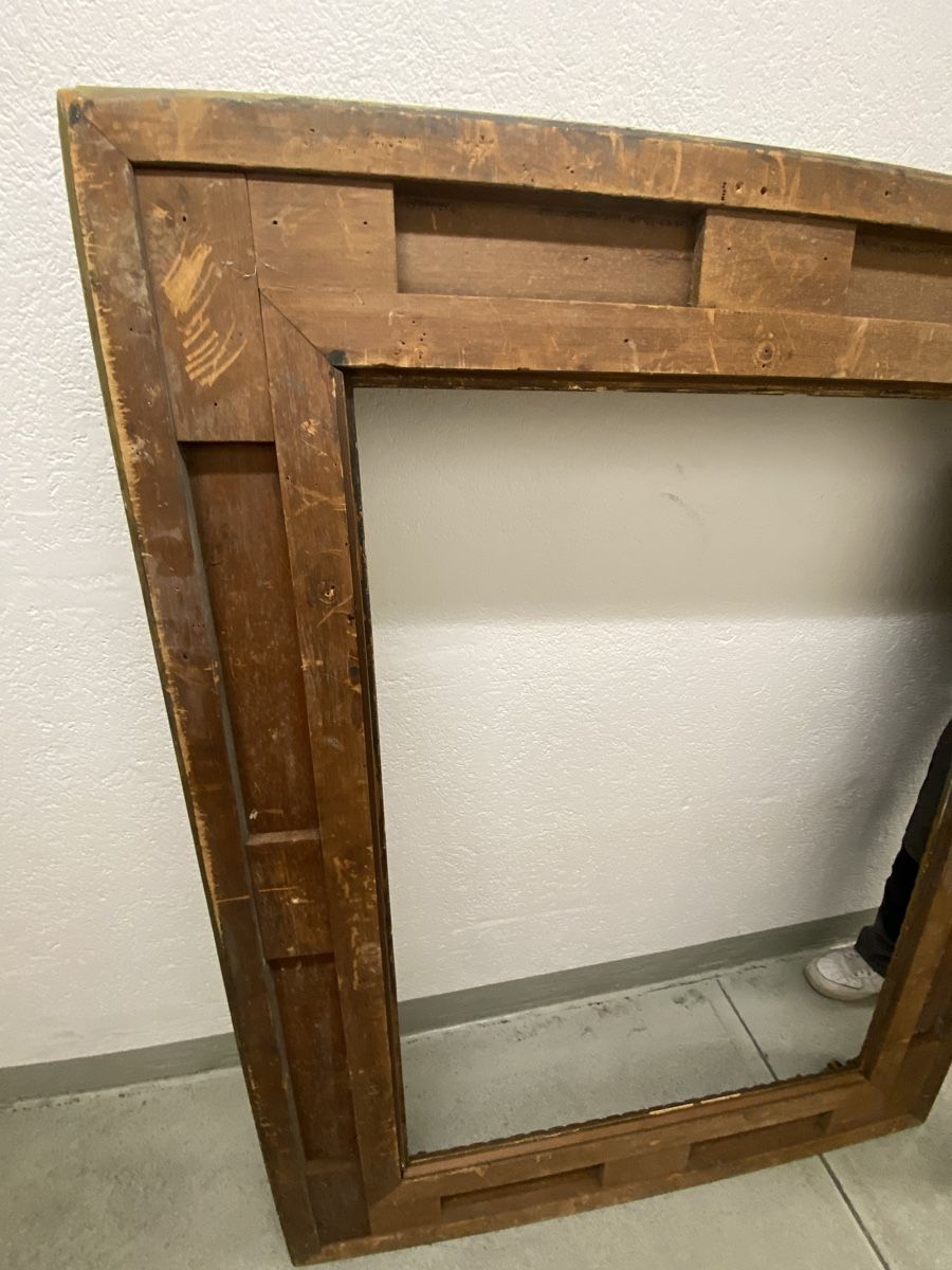 Cadres de tableaux: Antike Bilderrahmen von Holz  – D'occasion à Männedorf par Adamiat 7
