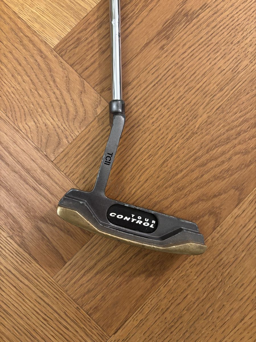 Wilson Schläger & Sets: Wilson Putter 34” – Gebraucht aus Cham von LoreM7