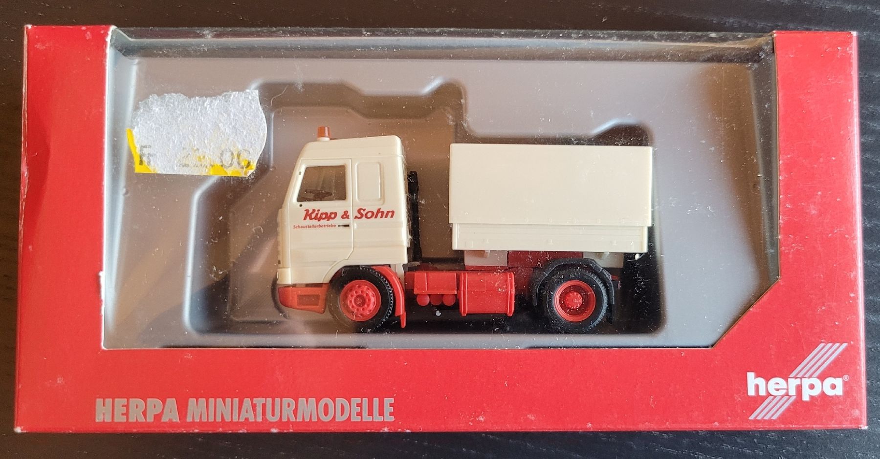 Herpa Kits de montage: Herpa LKW's 1:87 – D'occasion à Hettiswil par kuese85 1